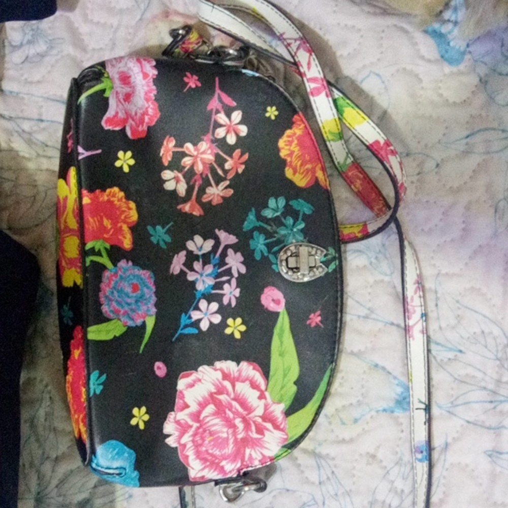 Betsy Johnson bag